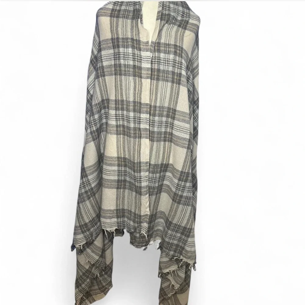 💜 NWT Towne by Elysewalker Plaid Scarf (OS)